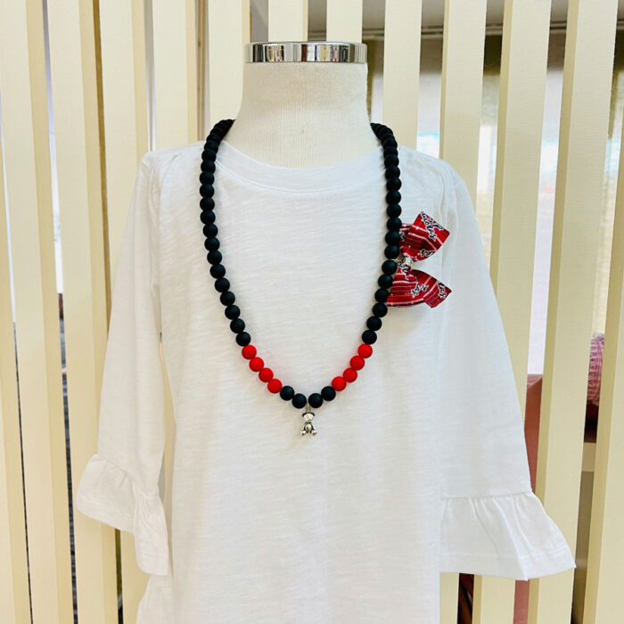 COLLAR OSITO CON LAZO ROJO-NEGRO