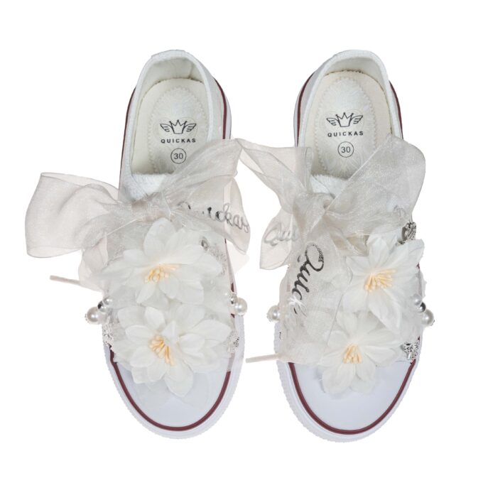 Sneaker organza con flores